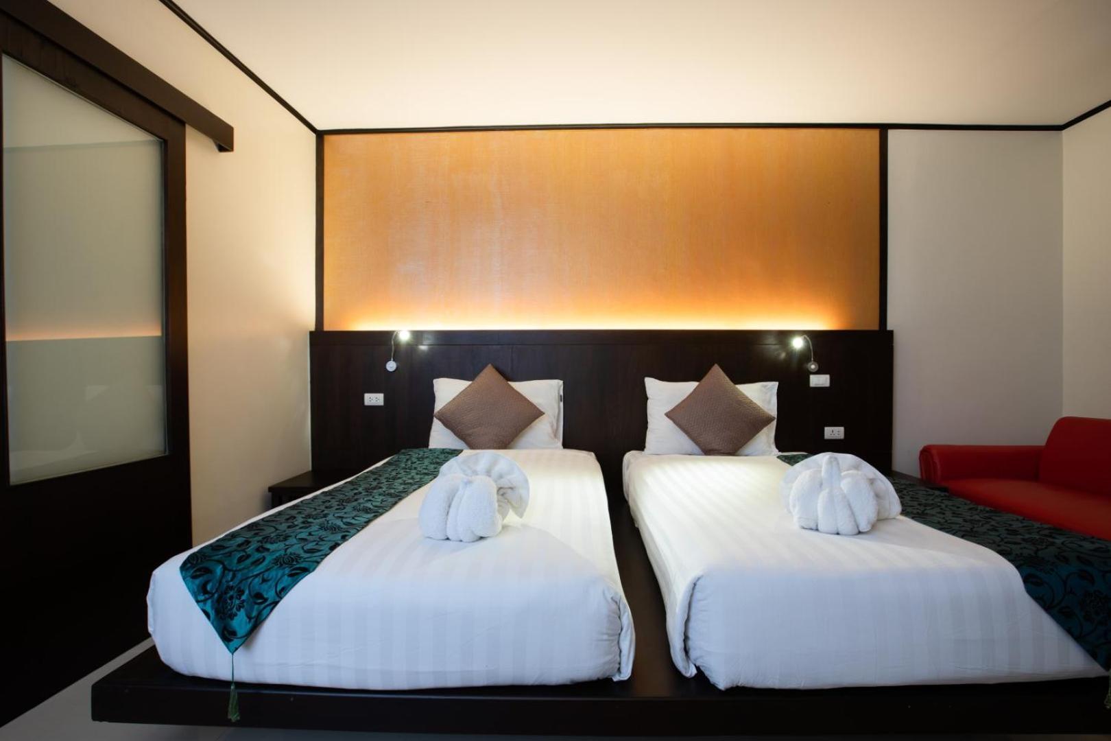 Orchid Garden Hotel Patong Exterior photo