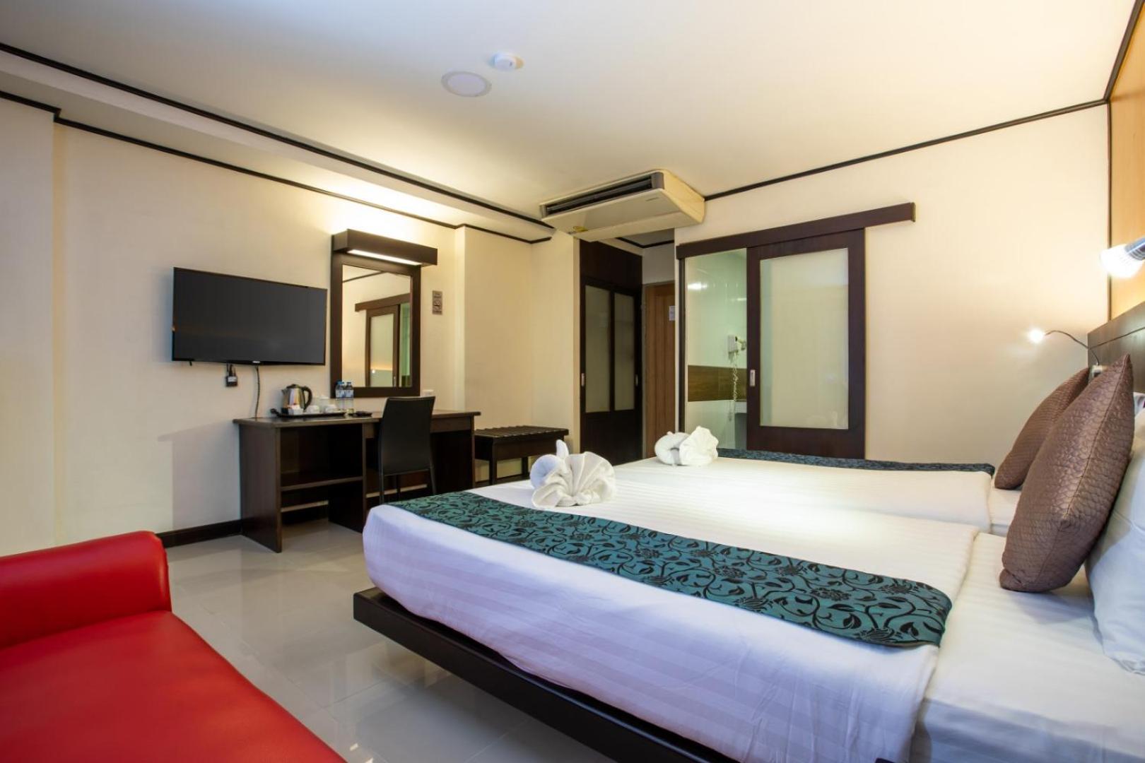 Orchid Garden Hotel Patong Exterior photo